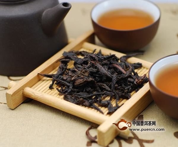 普洱茶与乌龙茶：一场味蕾的宴，你更倾向于哪一种？