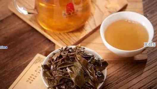 禅茶、岩茶与普洱茶：全面比较，探寻哪种茶叶更适合品茗？