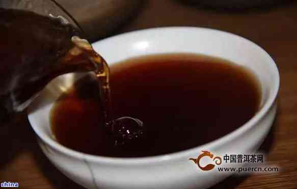 普洱茶煮茶颜色深的原因及解决方法：深入剖析影响因素和操作技巧