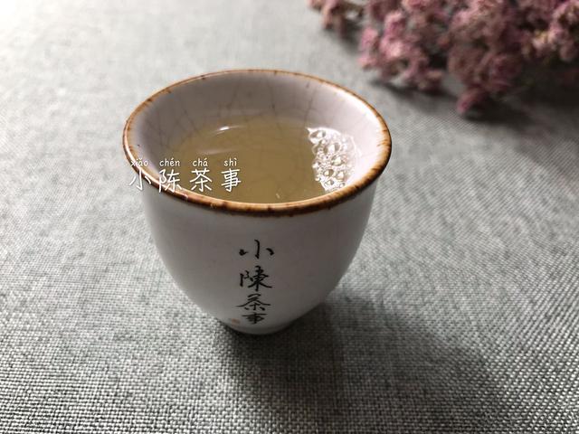 普洱茶与岩茶：对比分析，哪种茶更适合你？