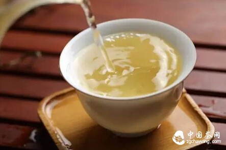 品鉴普洱茶的香气：掌握五大步骤，感受独特的茶香魅力