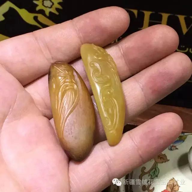 和田玉黄沁籽料和黄玉的区别