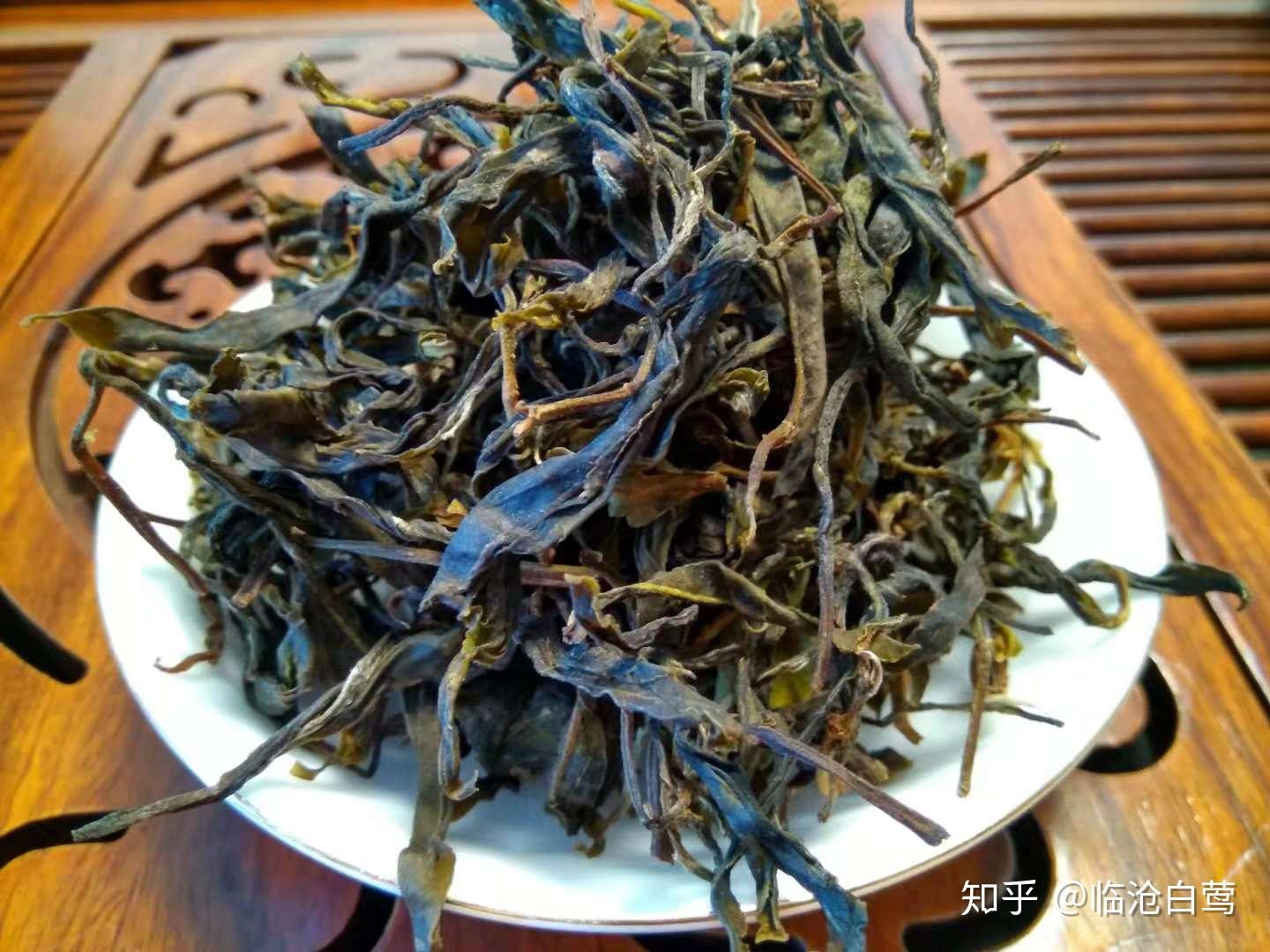 普洱茶：黄金叶还是白茶叶？了解普洱茶的真正身份