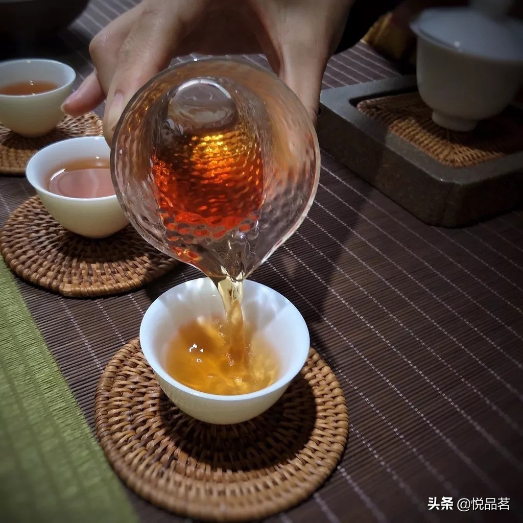 天天品茗白茶的多重益处：一款健生活的秘诀