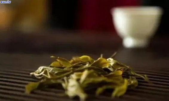 普洱茶与花的独特搭配：泡法、效果及注意事项一览