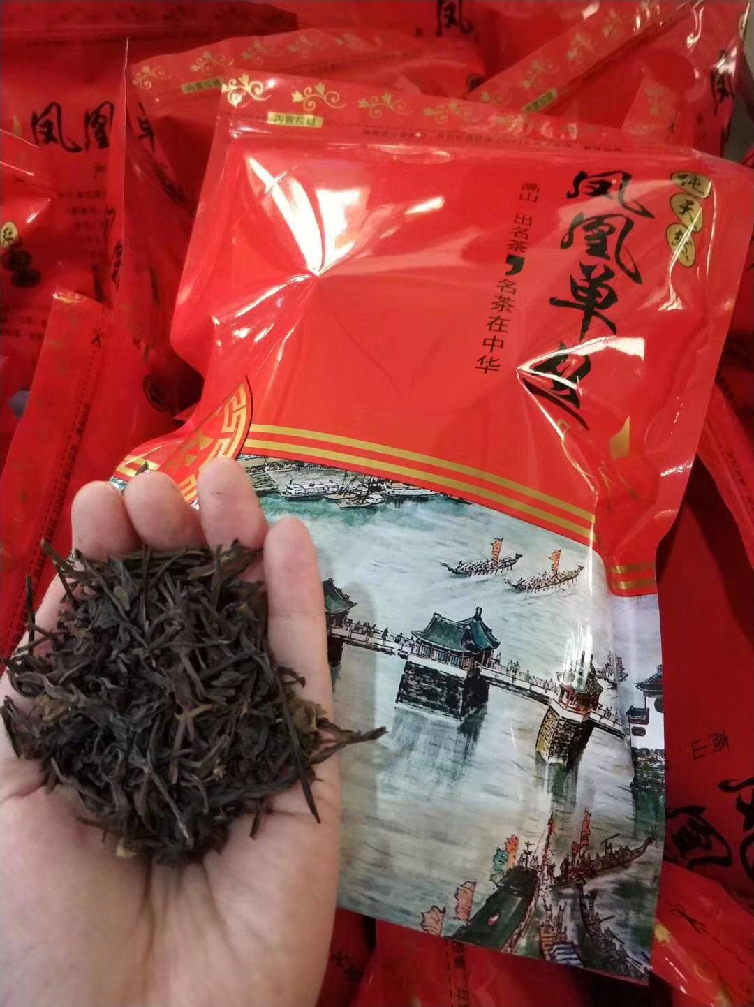 单丛茶和普洱茶茶气味区别