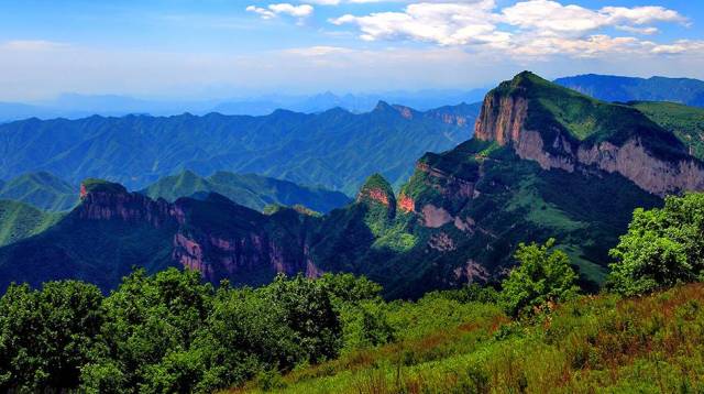 普洱茶名山盘点：哪座山头最知名？