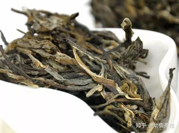 如何鉴别冰中岛普洱茶的真伪？了解这五个方面，轻松辨别真假！