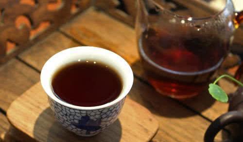 深度解析：绿茶、红茶与普洱茶之间的独特风味和区别