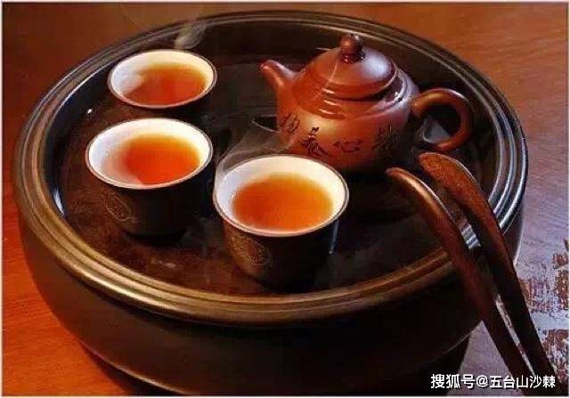 迅喝茶喝的是什么茶：揭示名言背后的饮茶之道