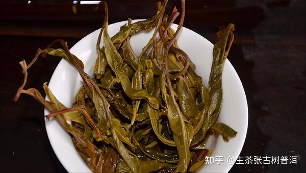 藤条茶和普洱茶：相似之处与差异探讨