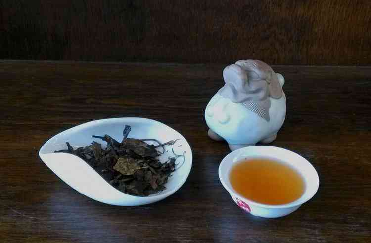 普洱茶：味道的独特之处及其与其他茶叶的比较