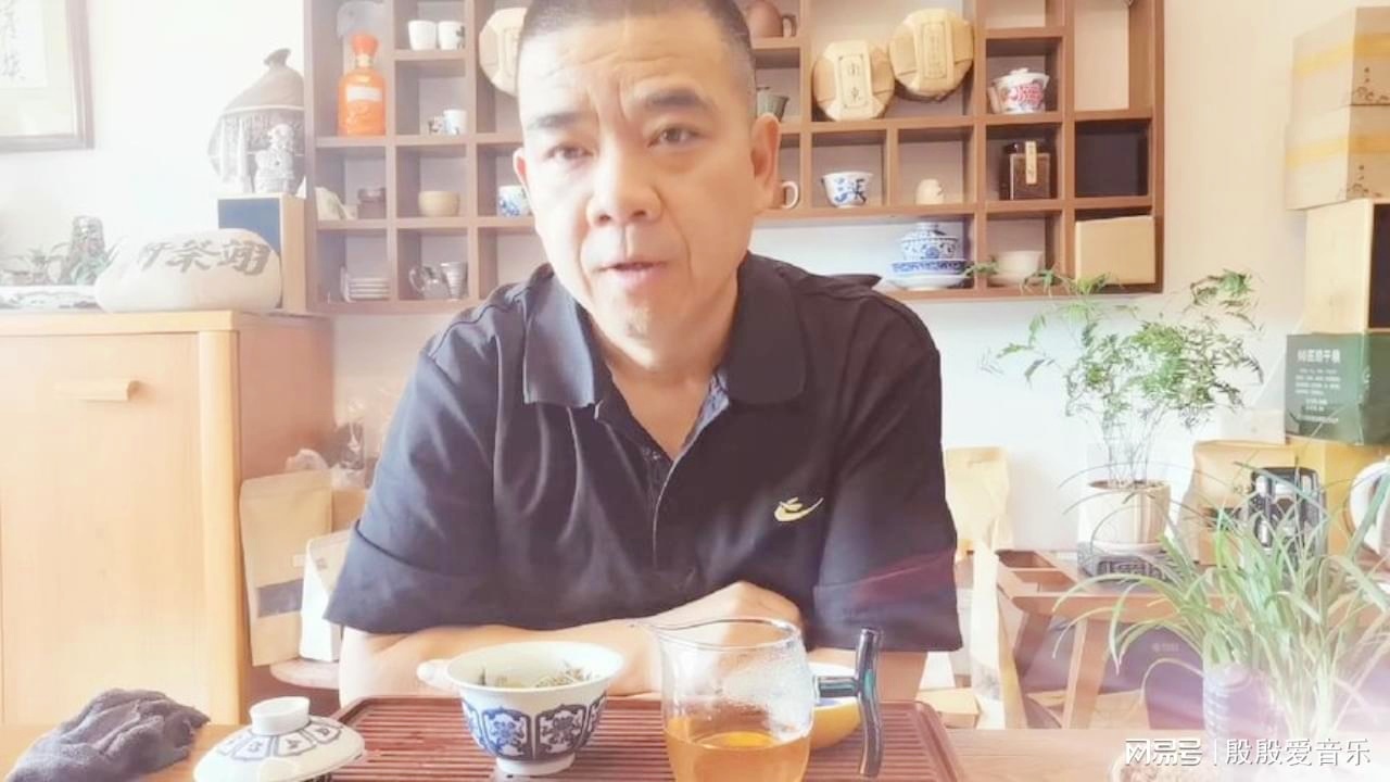 '老罗说普洱茶直播：真还是假？'