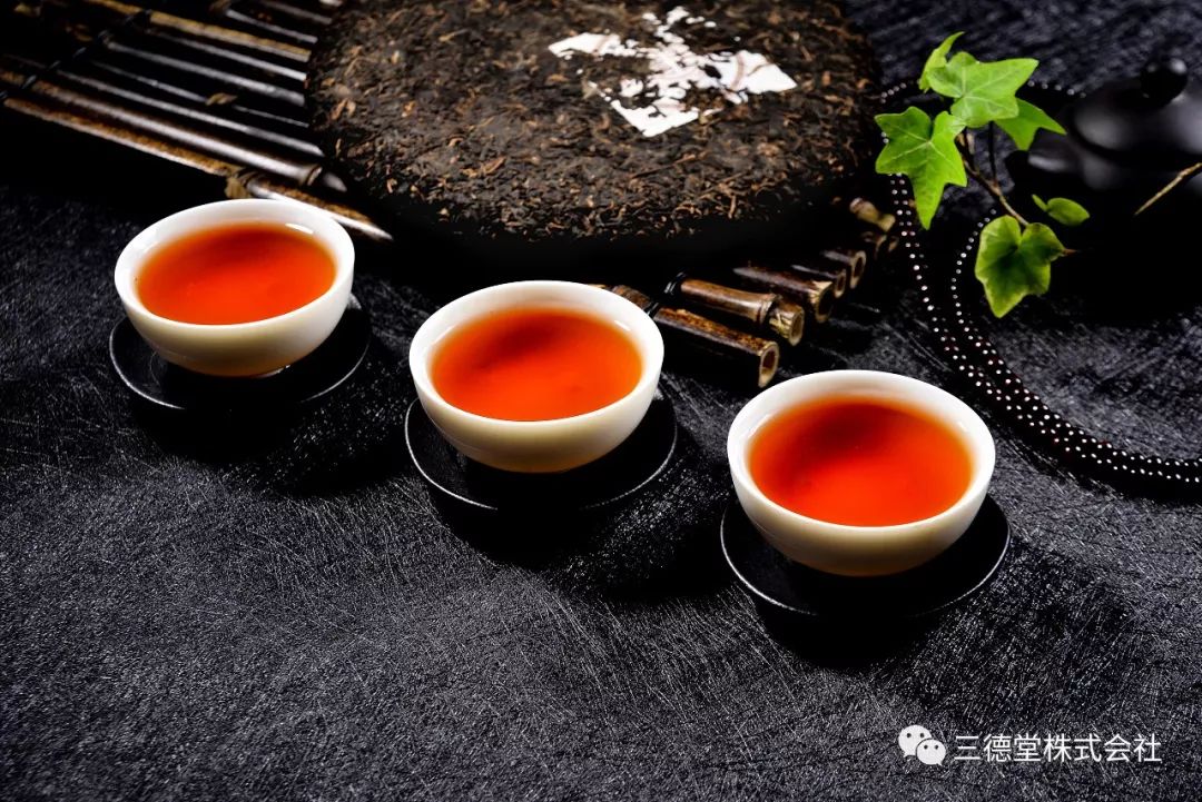 普洱茶与白茶：两种不同风格的茶叶分类探讨