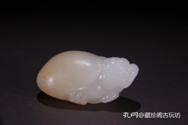 籽料龙龟大师雕刻艺术： 和田玉的魅力展现与文化融合