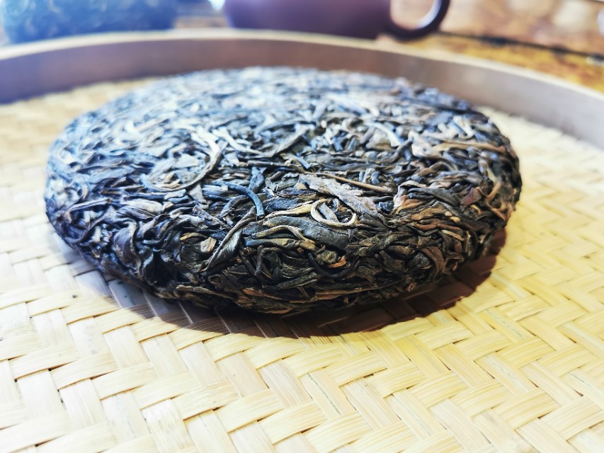 木普洱茶6年陈价格解析：投资还是品饮？