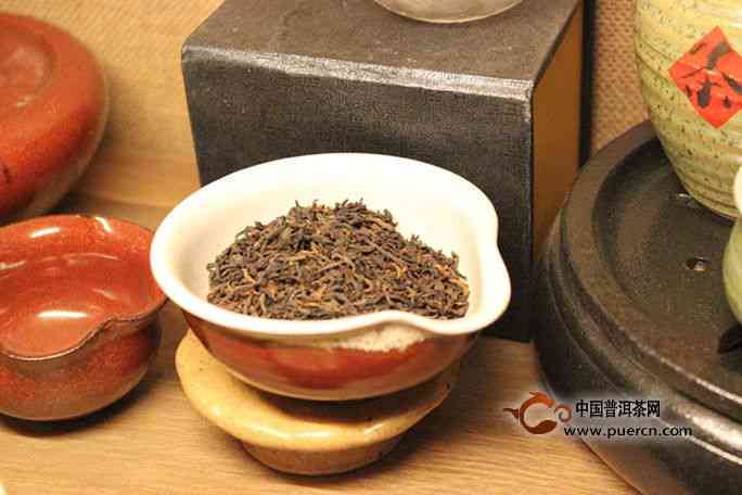 布朗山东普洱茶的全面解析：特点、品质、冲泡与收藏