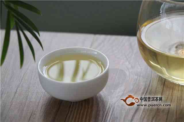 大白菜：普洱茶的独特魅力与不可复制性解析