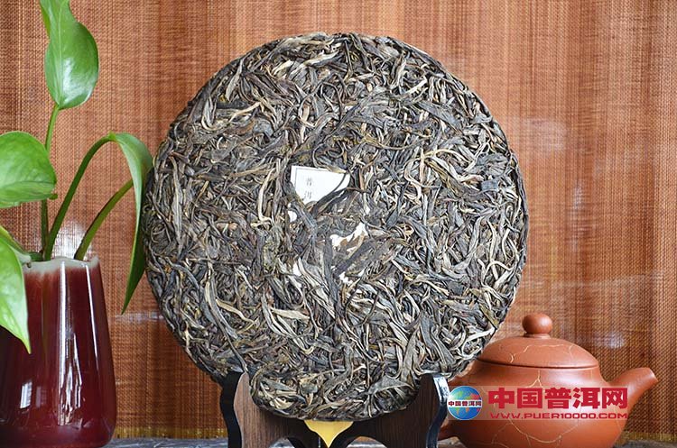 探索普洱茶价格与品质之间的关系：多少钱一饼的普洱茶是好茶？