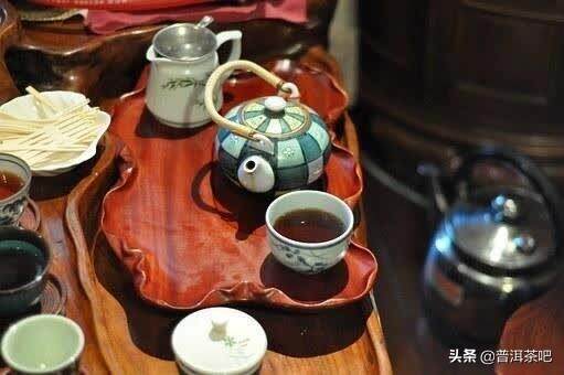 河北人喜欢喝普洱茶吗？为什么？他们还喜欢喝奶茶和什么牌子的酒？