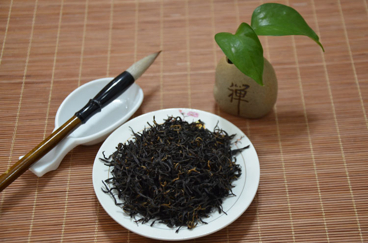 '     富硒茶属于什么茶：陕西     茶的档次和特性分析'