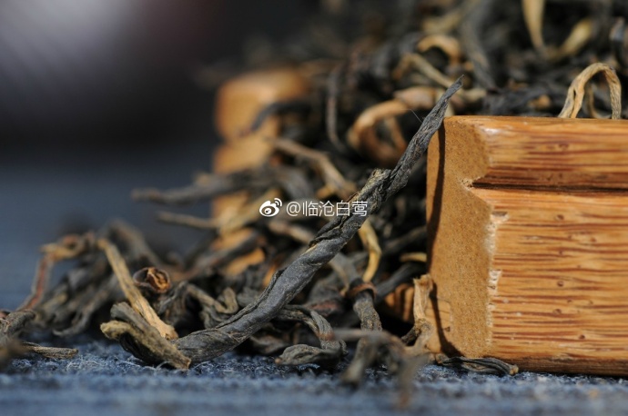 凤庆茶祖文化的瑰宝：锦绣茶祖展现千年传承