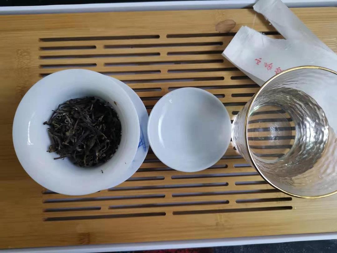 普洱茶的猫耳朵形状：品味独特的魅力与特征