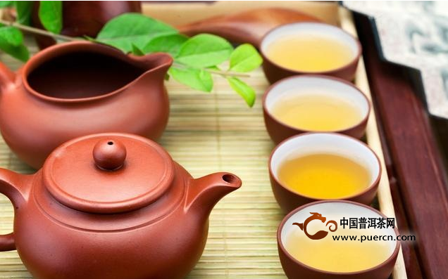 普洱茶底部黑色是什么茶叶品种？