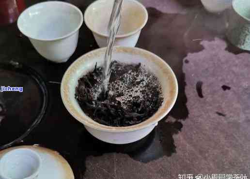 煮普洱茶怎么会有泡沫：探究泡沫产生的原理与方法