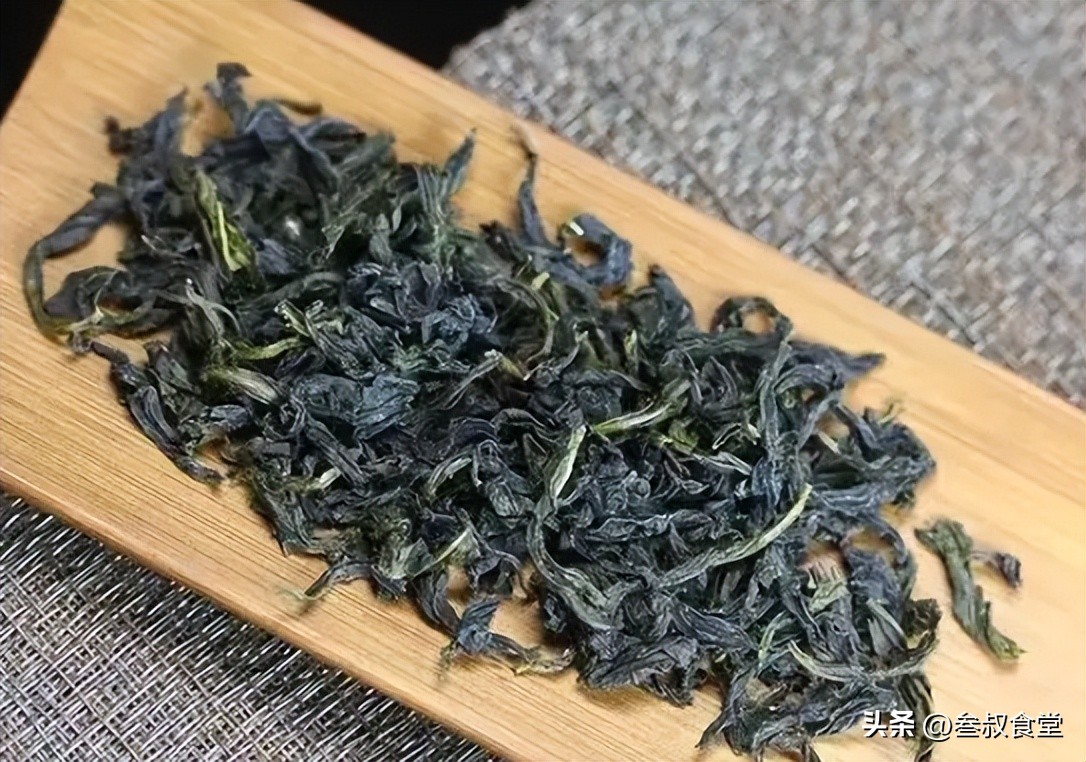 茶叶分类与功效详解：从绿茶、红茶到乌龙茶，了解每种茶的特点与健益处