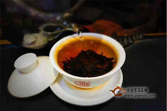 2000年古树红茶：普洱茶中的极品之选