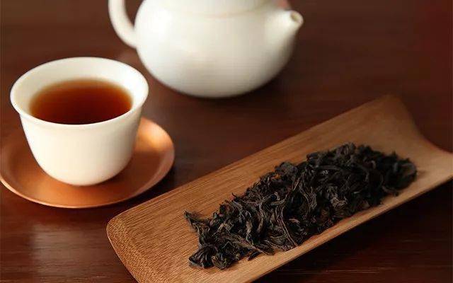 普洱茶的全品类及其特点：了解各种普洱茶品种及区别