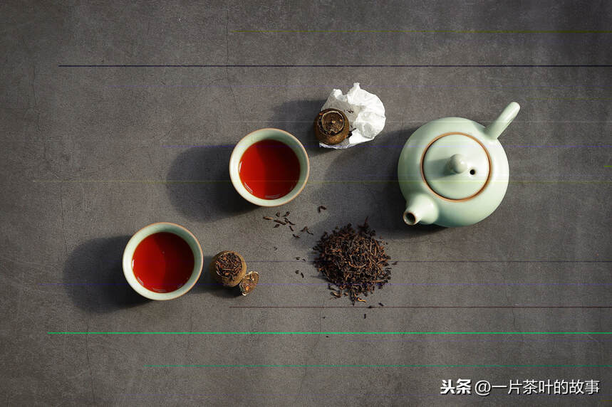 与茶叶的奇妙融合：一壶茶中的健秘诀