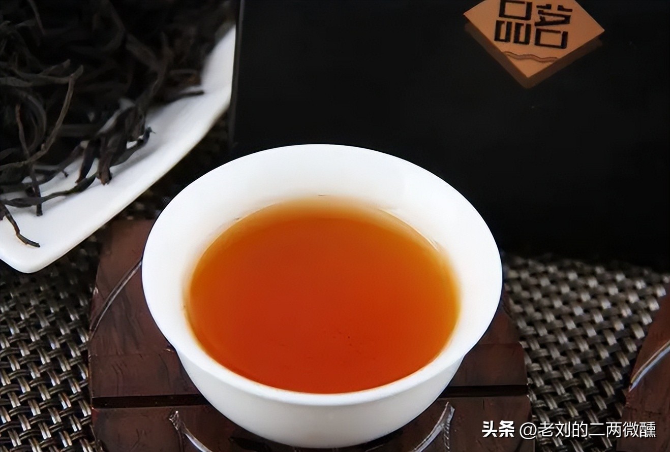 云南单株古树普洱茶：茶艺之美与自然之恩的完美结合