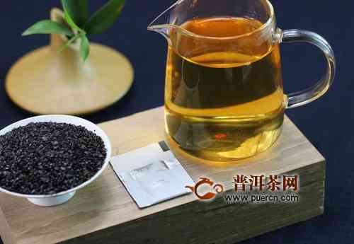 普洱茶膏：一种独特的中国茶制品，了解其历、制作工艺和功效