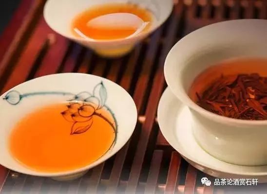 红茶哪里的最正宗品种：探究最地道的红茶产地与口感