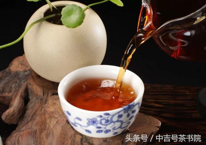 普洱茶适合什么节饮用：节、时间及原因