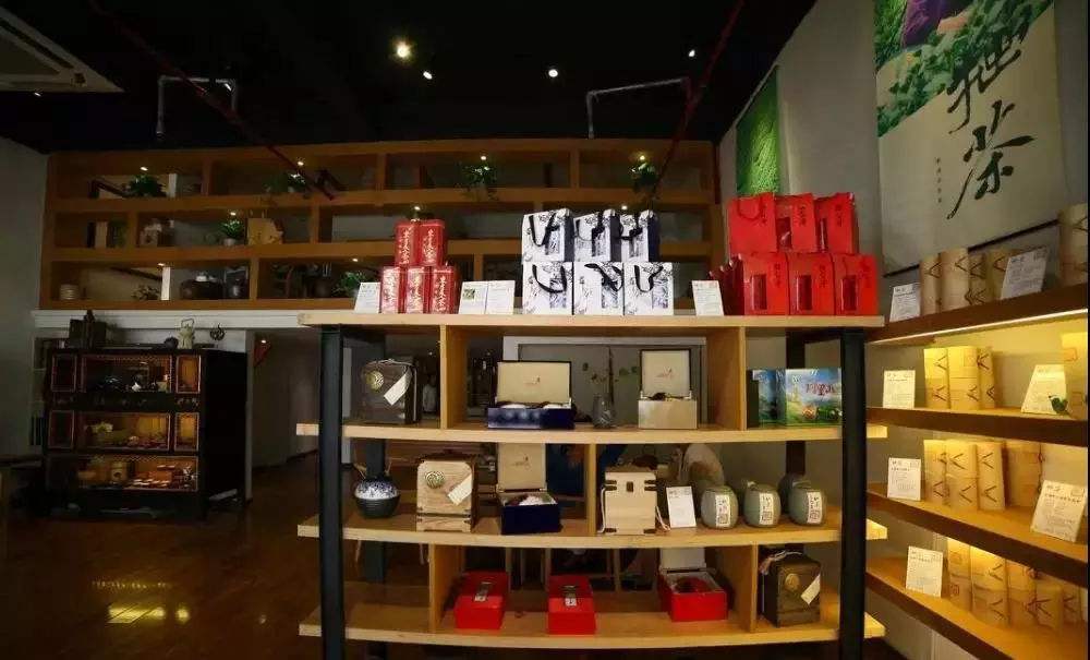 茶店茶叶展示的艺术：如何摆设才能吸引顾客？