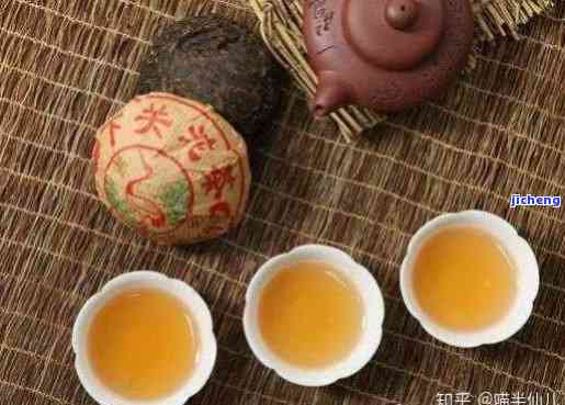 普洱茶挂件：熟茶还是生茶？为什么选择普洱茶挂件作为礼物？