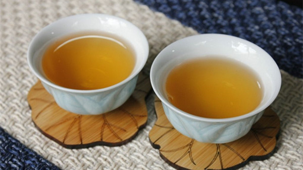 从选茶到泡茶：一份全面的普洱茶泡法指南，让你轻松掌握普洱茶的品鉴技巧