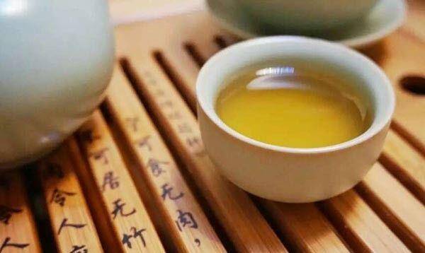 失眠的人可以喝什么茶叶水：改善睡眠效果佳的几种茶叶推荐