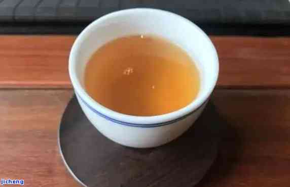 底槽清适合泡普洱茶吗：探究古树茶的冲泡技巧