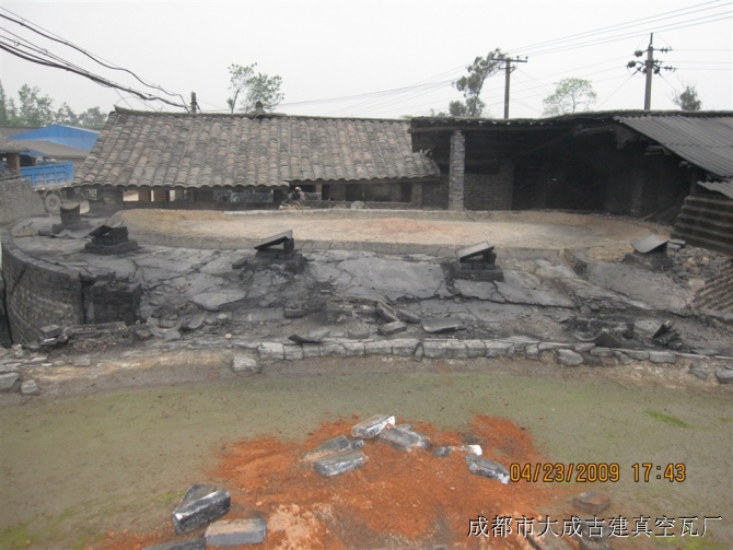 '四川宜宾茶厂8090年代青砖茶及金江牌价格，电话，宿舍拆迁时间'