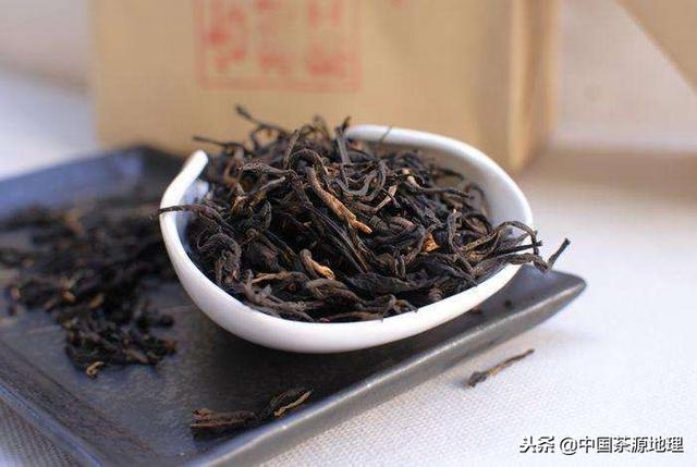 普洱茶和滇红茶的区别及功效：它们之间的区别是什么？