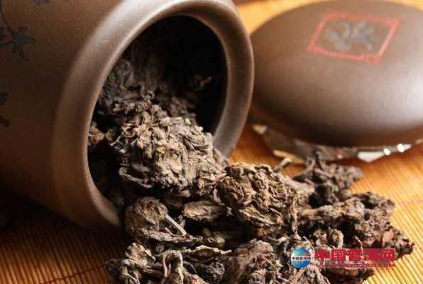 普洱茶洗头正确方法：功效、作用与好处详解