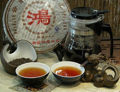 炙黄芪与普洱茶同饮