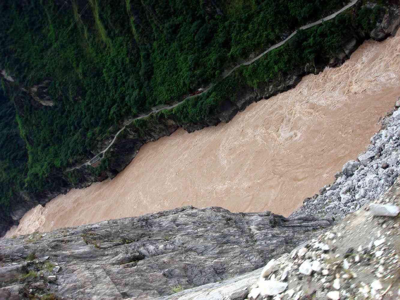 虎跳峡普洱茶价格查询表及详细价位一览