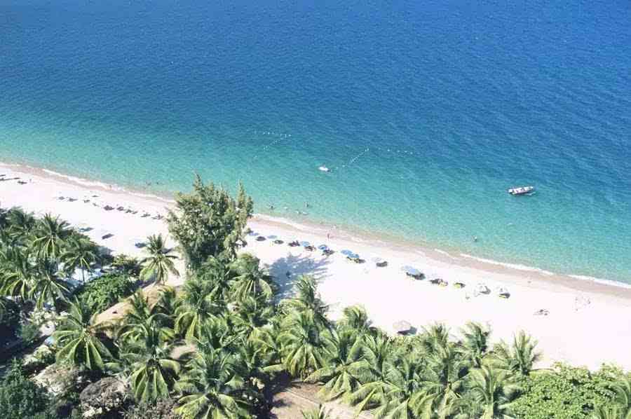 芽庄旅游：探索越南美丽的海滨城市，了解当地的功效与作用