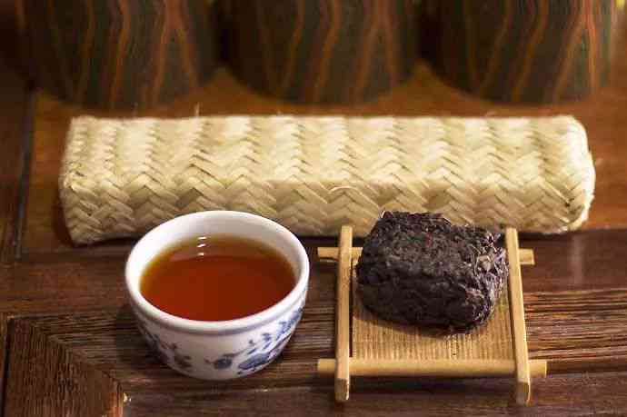 黔东南茶叶特点解析：品种、口感、制作工艺等方面的全面了解