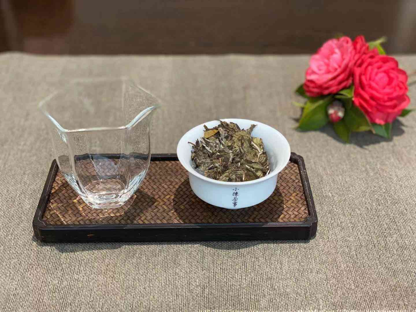 云南白茶是白茶还是红茶？属于什么茶？